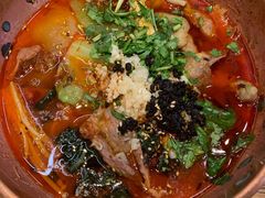 -成都你六姐·牛肉冒菜(上海环宇荟店)