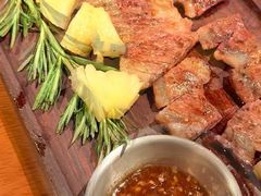 -肉甲韩国木炭烤肉(新壹街1店)