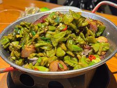 -莲餐厅·湖北菜·潜江小龙虾店(愚园路店)