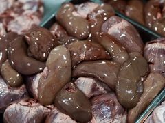-标记美食新鲜猪杂(兴南大道店)
