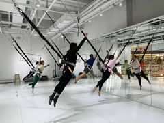 -Jumphai室内蹦极运动