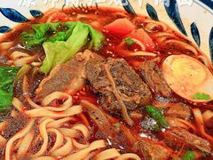 -康师傅私房牛肉面(马泉营奥莱店)