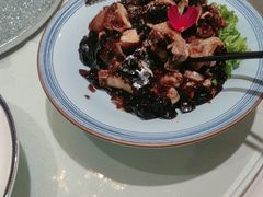 -海派美食·家宴海鲜青岛菜·石锅鲽鱼头(东方城店)