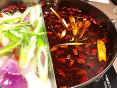 鸳鸯功夫牛尾锅-老鼎旺安格斯牛肉火锅(衡艺广场店)