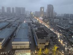 -万信至格酒店(成都欢乐谷金府地铁站店)