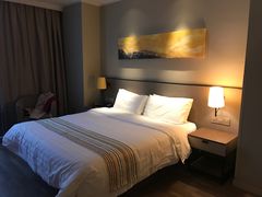 -如家精选酒店(苏州火车站万达广场地铁站店)