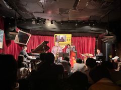 -东岸Cafe 爵士俱乐部