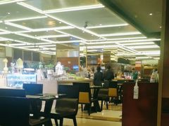 -大中华希尔顿酒店-念自助餐·嗨啤·小龙虾