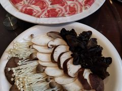-前门·鲜肉火锅(长风店)