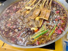 -拈签一笑黄牛肉辣卤串串
