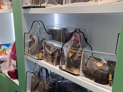 -海星奢选二手奢侈品手表包包鉴定回收寄卖(墨玉南路店)