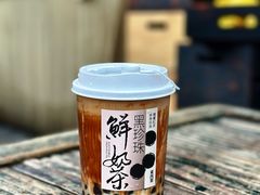 -苏州本色美术馆