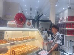 -HOT CRUSH趁热集合·现烤面包(环球港店)