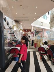 -奈尔宝家庭中心·亲子餐厅(宝安店)