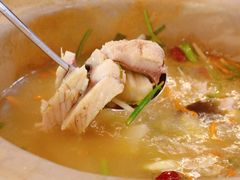 -抚仙湖生态石锅鱼野生菌(告庄店)