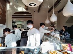 -VERIE BAKEHOUSE