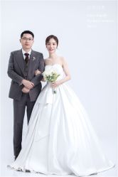 -蒙娜丽莎婚纱摄影(南门店)