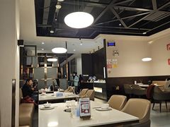 -煲王粤菜餐厅(中侨中心店)