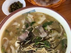 -豫满堂北舞渡胡辣汤烩面焖面