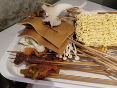 -佰人王串串香火锅(洋珠巷店)