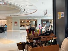 -星巴克臻选(上海合生汇1F店)