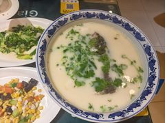 -南京金牛湖巨碗鱼头