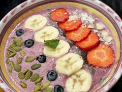 混合莓果奶昔碗-Alimentari早午餐(安福路店)