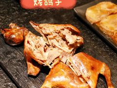 -赤铁扒拉锅·烤串·烤鸽子