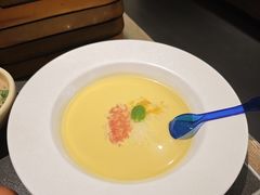 -牛YO寿喜烧·铁板烧和牛火锅自助(市府恒隆店)