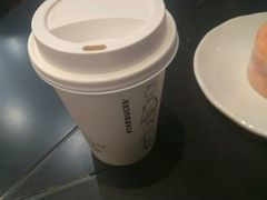 -星巴克(上海虹桥新天地二店)