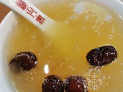 冰糖银耳莲子羹-诚兴泰蟹黄灌汤包(六年匠心传承-黄土岭店)