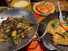 -雀舞云南菜(天津天河城购物中心店)