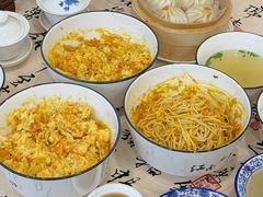 -百年老字号·观振兴蟹黄面·三虾面·苏式面(观前街富仁坊巷店)