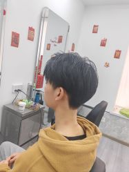 -LILI·HAIR SALON理理造型