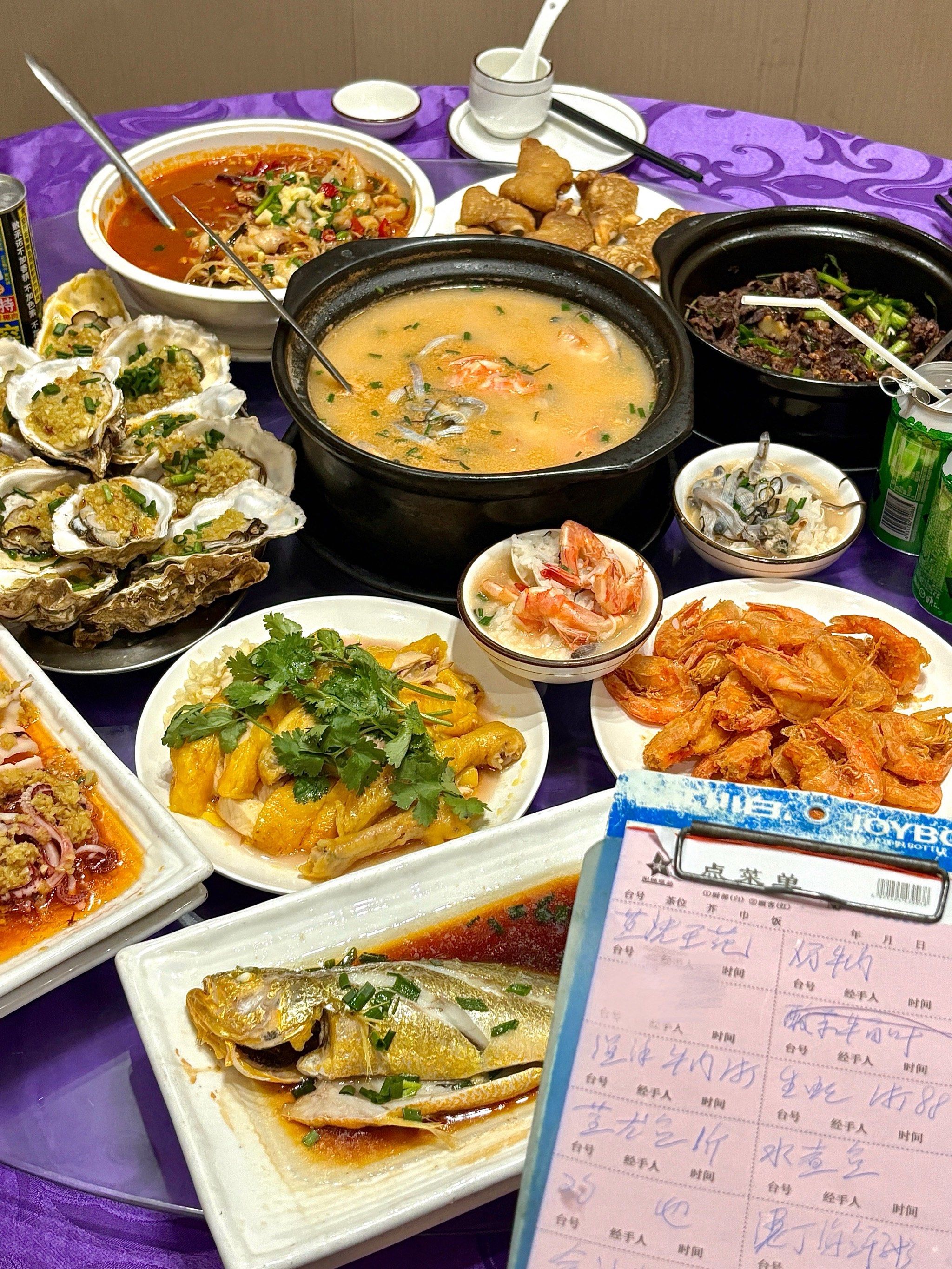 在湛江!越破旧的小店果然越好吃.[流泪]