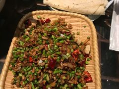 -百味地锅鸡(铜山路店)