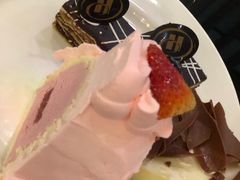 甜点-富力希尔顿酒店·地阔自助餐厅