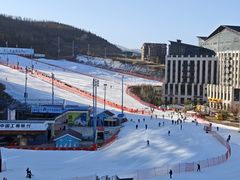 -翠云山银河滑雪场