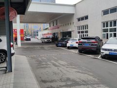 -成都华星西蒙上汽大众4S店(羊西线店)