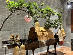-龙悦湾酒家·八阵鱼生·渔人码头店
