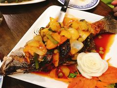 -Dang restaurant (patong phuket)