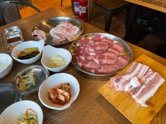 鲜五花肉-香猪坊(五道口店)
