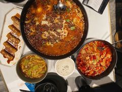 -本来精品川菜(嘉里中心店)