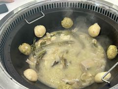 -丹水桥地锅鱼·翘嘴鲌·地方特色全鱼宴(丹江口大坝店)