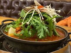 -喇喇排骨火锅·传统韩式脊骨汤(望京西园总店)