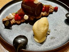 -丽思卡尔顿·炙焰·铁板烧餐厅