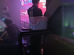 -野猫娱乐空间·酒吧·KTV(南屏店)