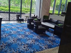 -上海虹桥西郊假日酒店