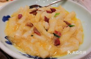 Crab Roe and Pig's Trotter