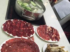 -黑山牛肉汤火锅(花城汇店)